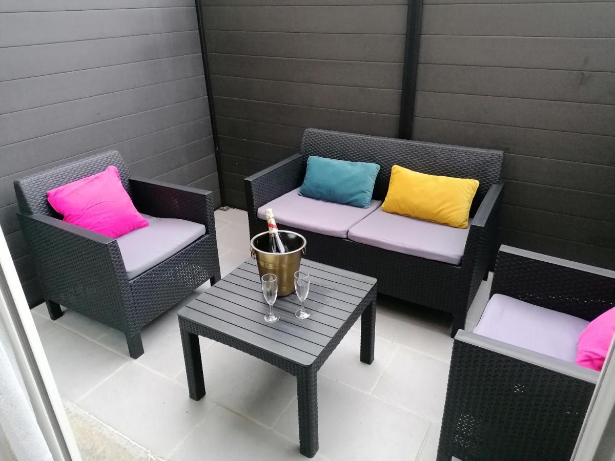 Charmant Appartement T2 Dans Villa Avec En Supplement Spa Exterieur De Mai A Septembre Laveyron Exteriér fotografie